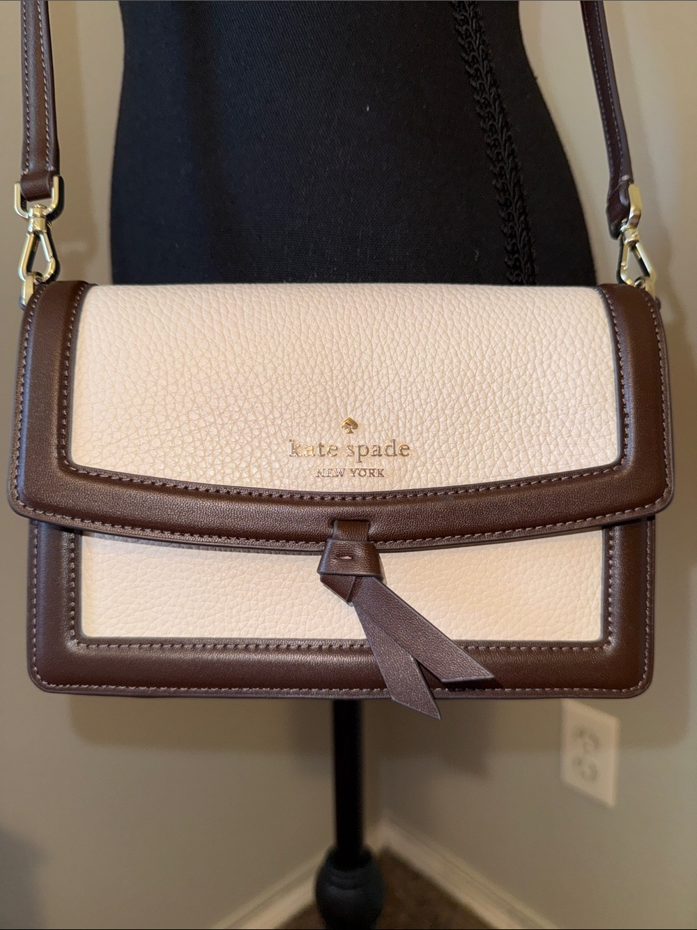 kate spade Two-Tone Tan and Brown Leather Crossbody NWOT